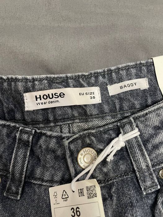 Джинси House.     .