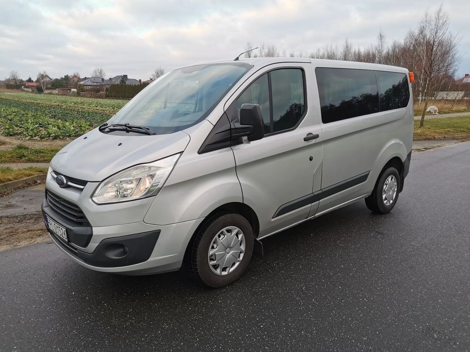 Ford Transit Custom 9 osobowy