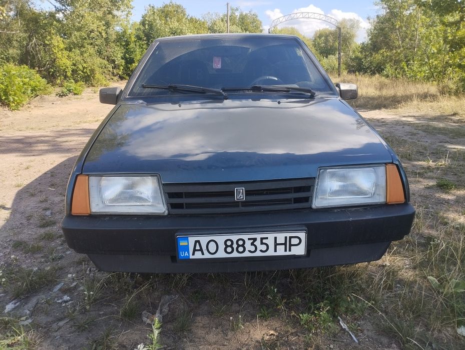 Авто Ваз 21093 1.5 бензин