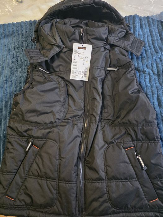 KAMIZELKA Ocieplana  Czarna  Benefit  NEGRA rozm.L