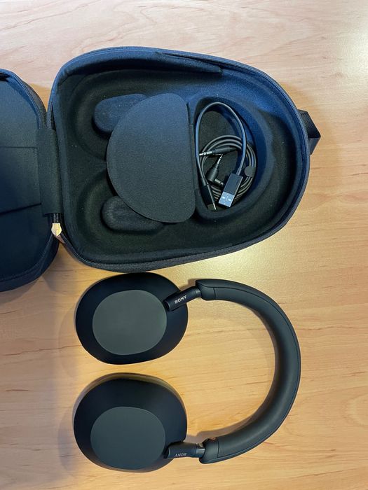 Sony WH-1000XM5 são quase novos