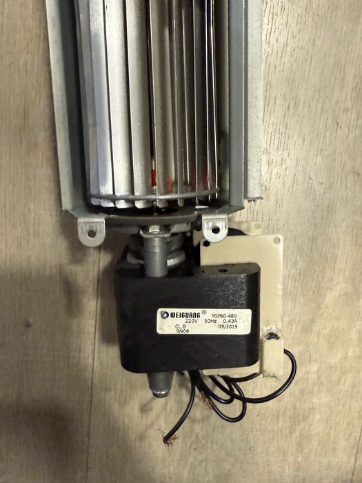 Тангенціальний вентилятор Weiguang "біляче колесо"