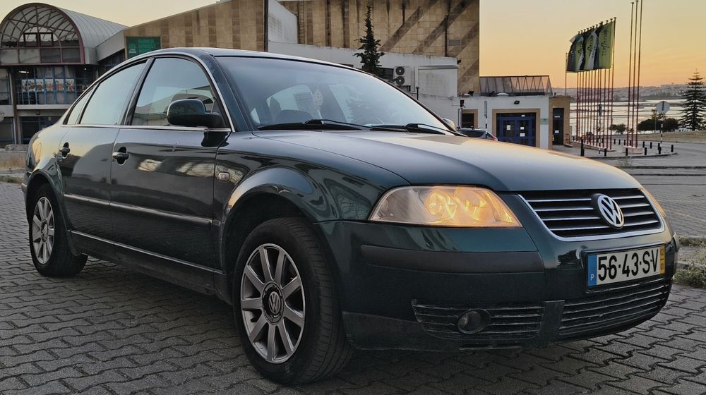 Volkswagen Passat 1.9 TDI PD130 — photo 2