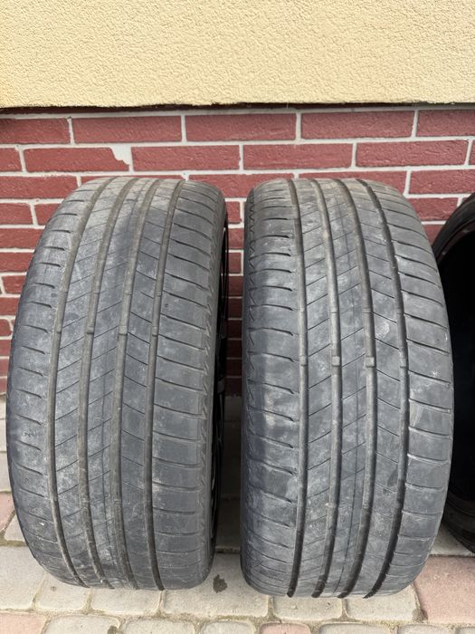 Оригінальні диски VW R18 Jurva з шинами Bridgestone Turanza T005 225/40 R18