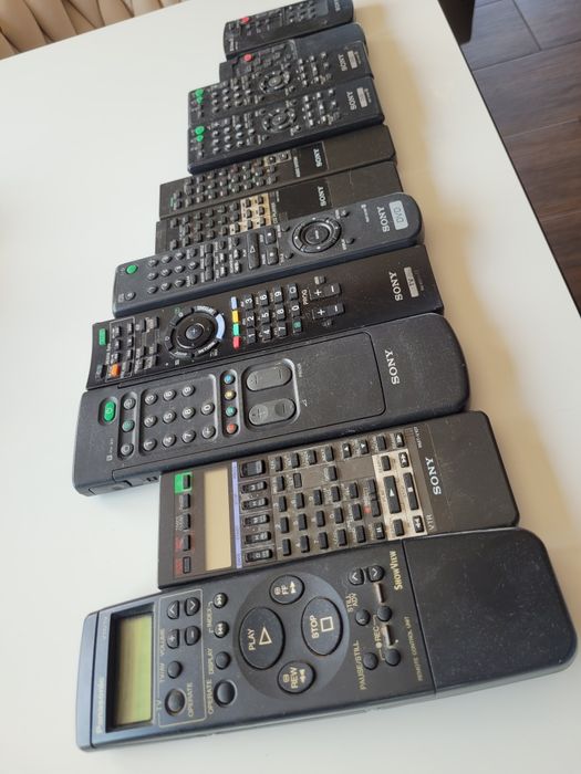 Mix Retro PILOT SONY TV VHS Gramofon Wieża Wzmacniacz CD DVD