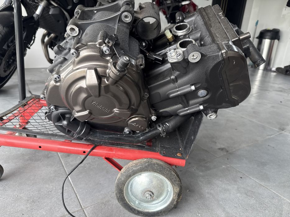 Silnik Yamaha mt07  uszkodzony