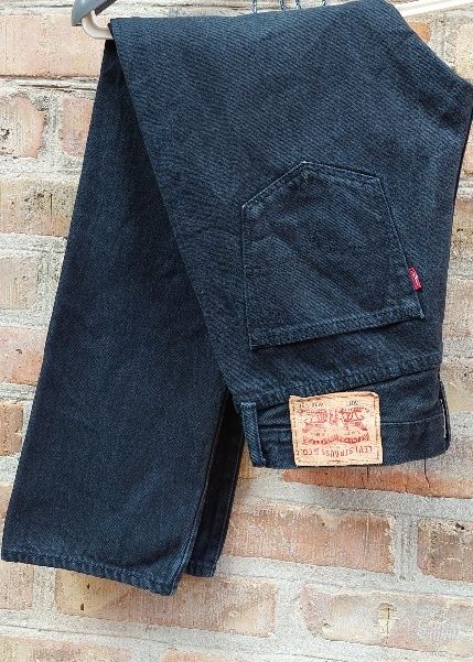 Джинси Levi's  чорного кольору