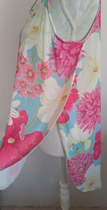 Top estampado aberto de  tam. Unico