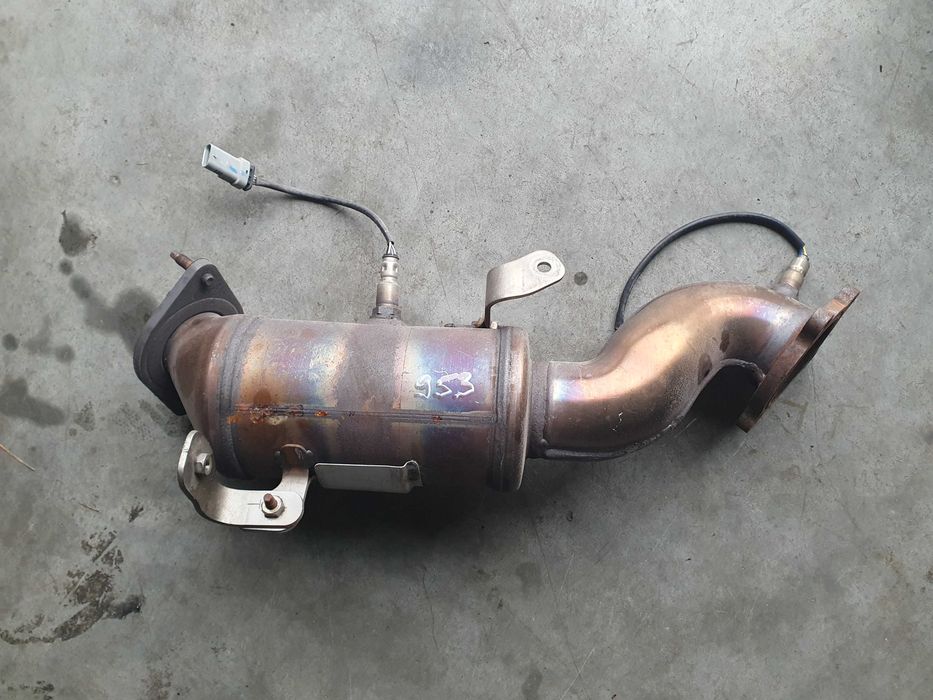 Katalizator Camaro 2016- 2.0 T z sądami