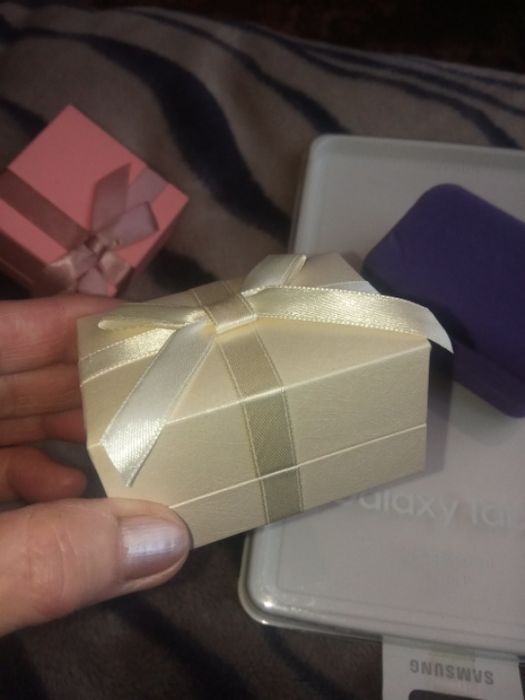 Подаросные коробочки.