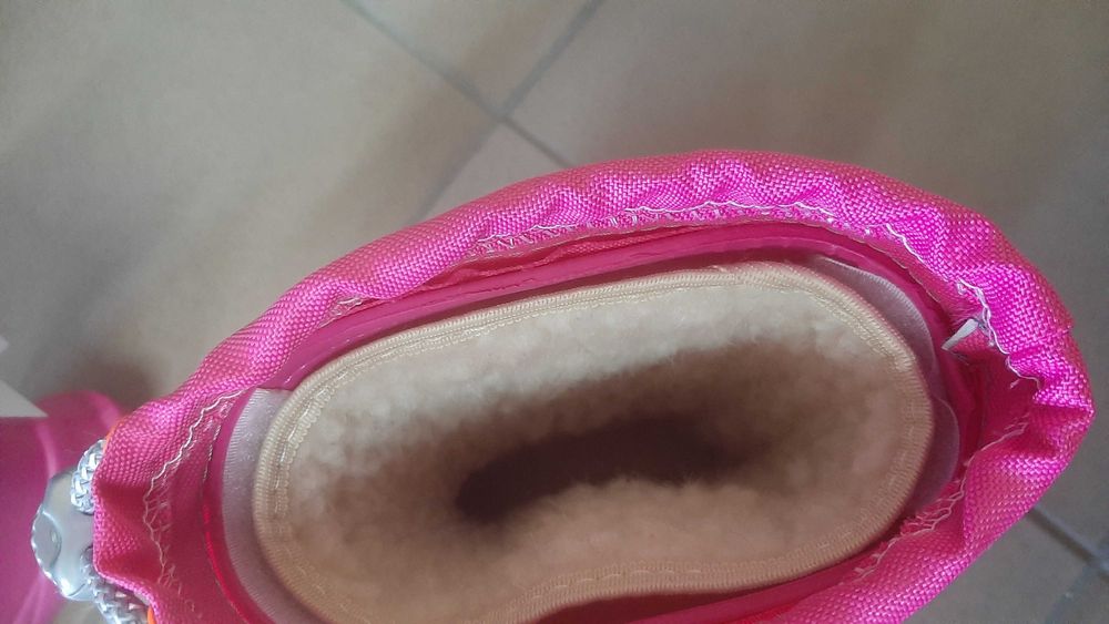 Nowe 28/29 Kalosze gumiaki piankowe ocie granatowe ściągacz granatowe