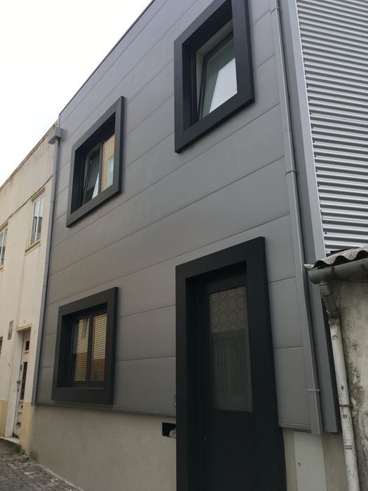 . Quarto suite e terraço ou  2 pessoas junto ao estadio do porto