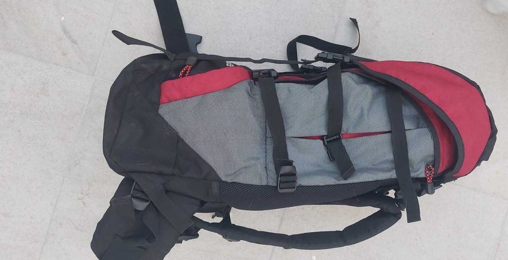 Mochila Trekking CamPilex Outdoor 65L | Armação Interna | Excelente para Caminhadas e Viagens