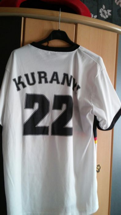Sportowa Koszulka Kuraniy