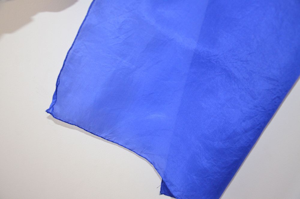 piękny chabrowy szal 100% Silk/jedwab 43x170