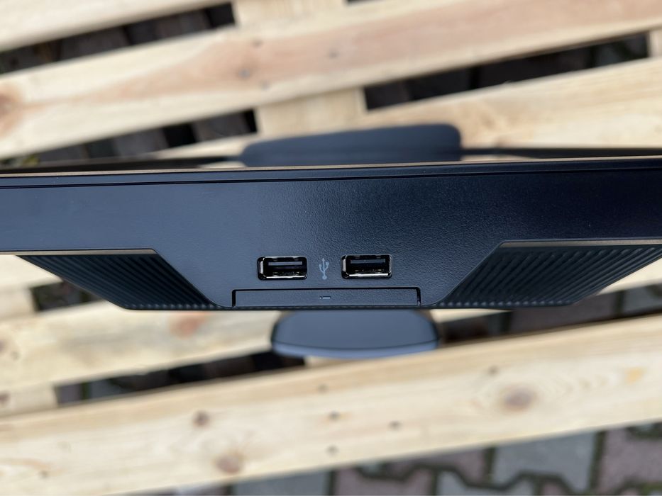 Монітор HP Z Display Z24i/24" (1920х1200) FHD IPS/LED/16:10/Гарантія