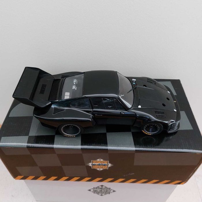 Miniatura Porsche 935 Turbo Client Private Team 1976 EXOTO 1:18