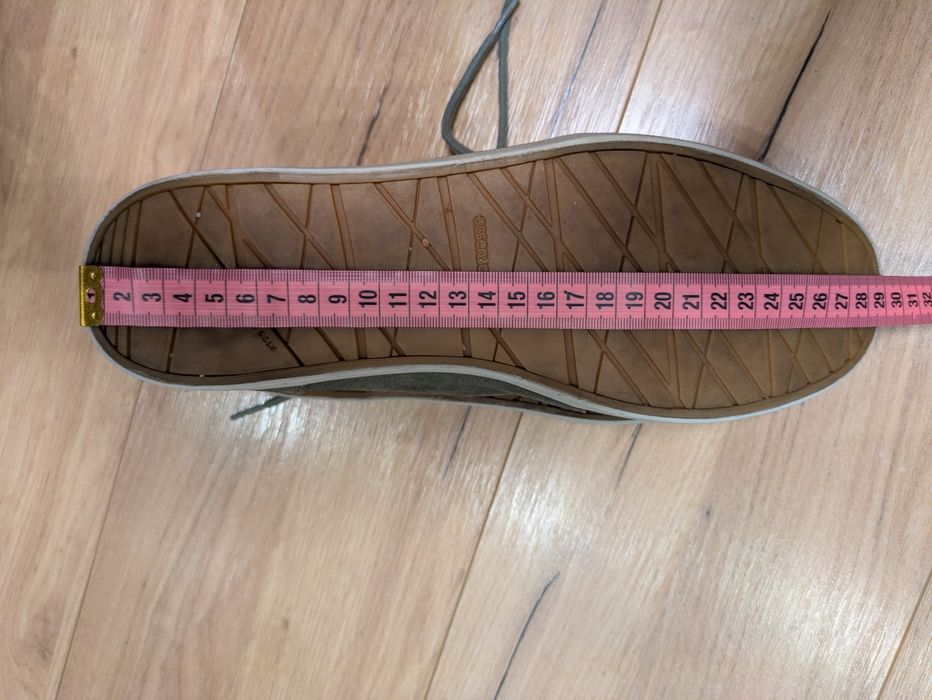 Sprzedam skórzane buty Tribord rozm. 42