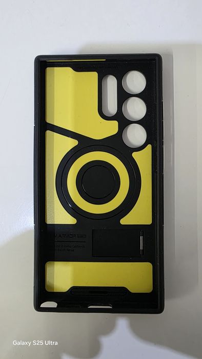Samsung S24 Ultra etui Spigen