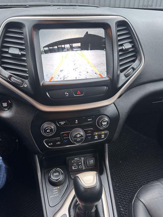 Продам Джип Черокі 2017р 4х4