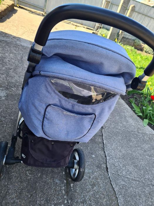 Дитяча гарна коляска