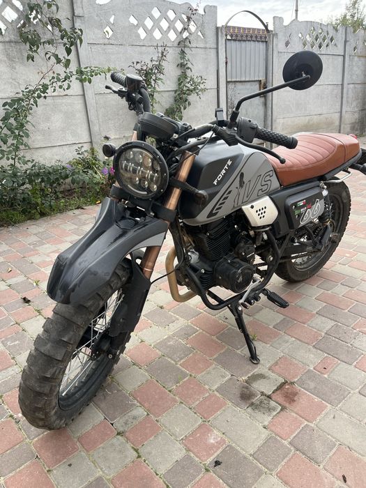 Мотоцикл Forte FT250F6 (скрамблер)