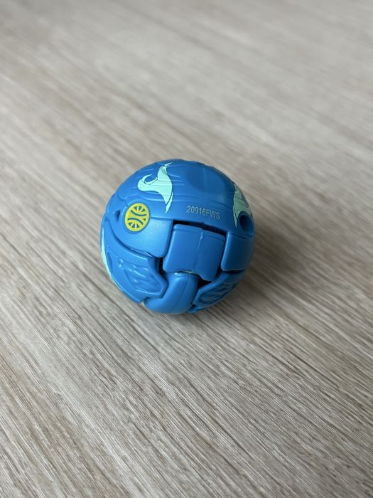 Бакуган Воріор Уейл Генезіс