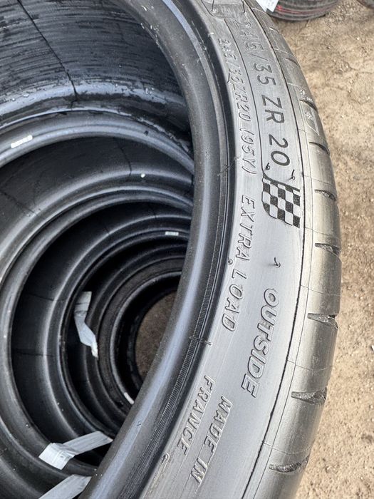 Нові літні шини 245 35 R20 Michelin 2023