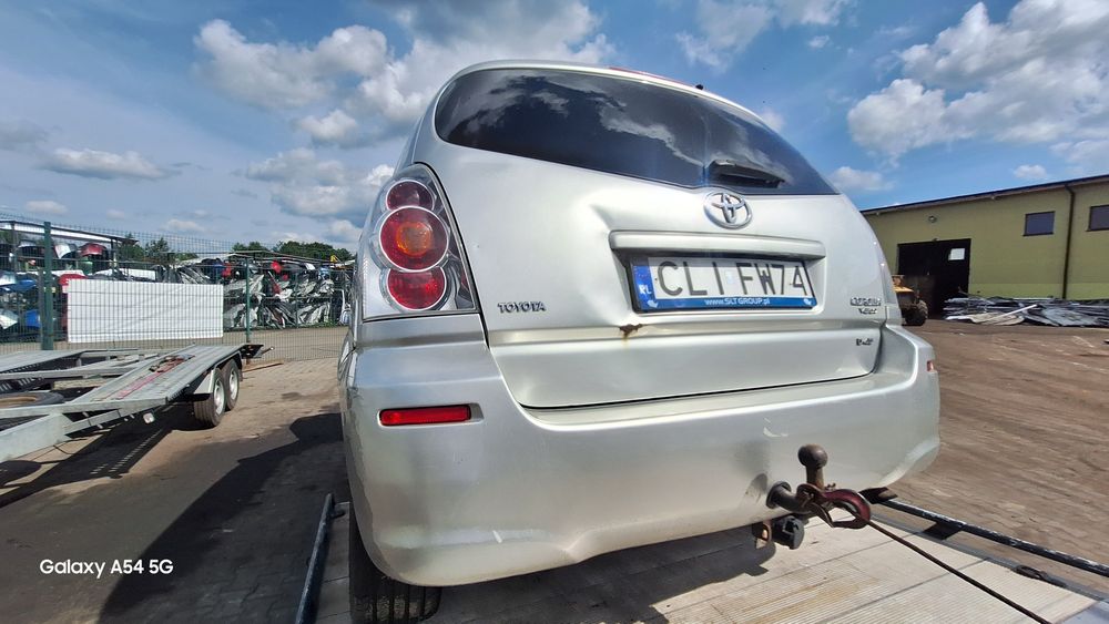 Toyota Corolla Verso 2.2 dcat części przód kompletny drzwi silnik wtryski