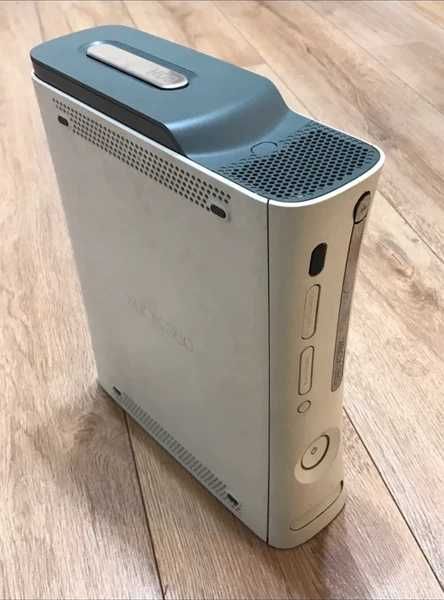 Konsola Xbox 360