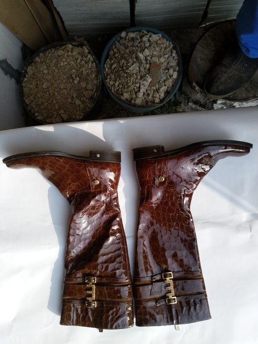 Чоботи жіночи весн-осінь, бренд: Vero Guoio, made in Italy, розмір 38.