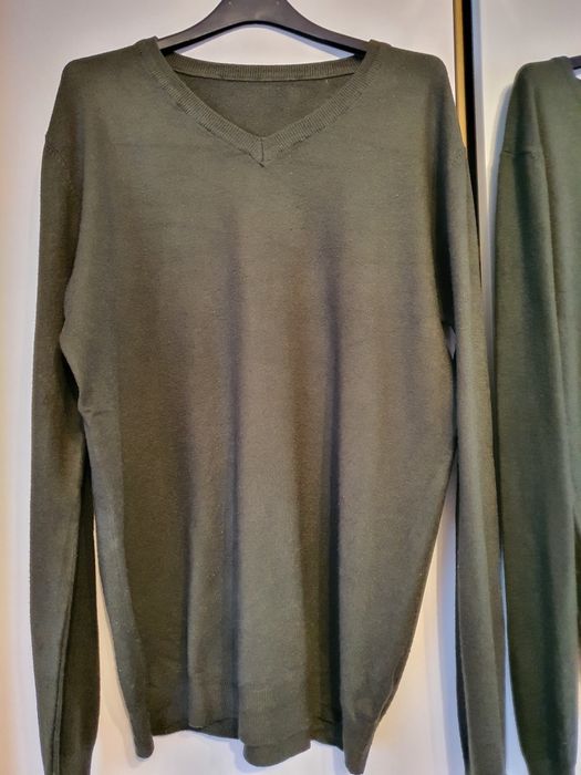 Swetry męskie klasyczne