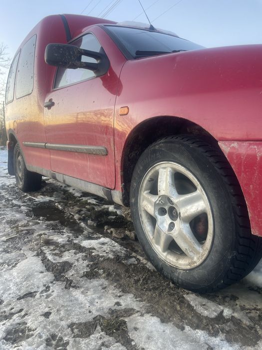 Фольксваген Кадік-1,4