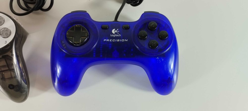 2 Comandos USB - NGS Hornet e Logitech Precision