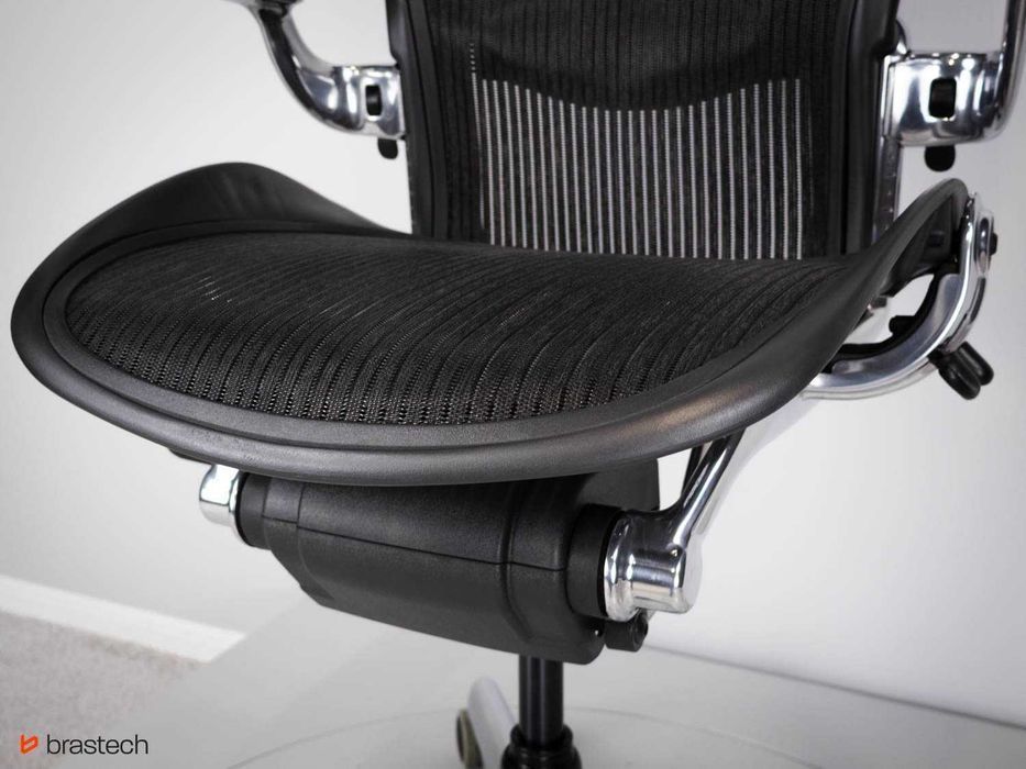 Fotel Herman Miller Aeron Classic B Wersja Ekskluzywna z Zagłówkiem