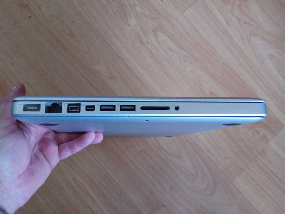 値下げ可能♥︎APPLE MacBook Pro Mid 2010 MacBook Pro 17インチ Mid 2010 実機レビュー、Core i7モデルのベンチ