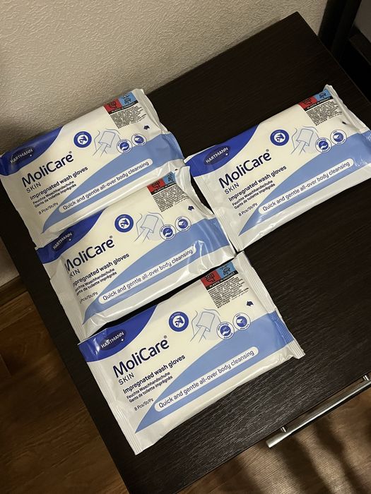 Вологі миючі рукавички Hartmann MoliCare Skin