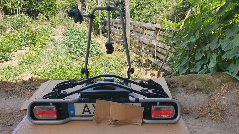 Suporte para 2 bicicletas THULE p/ bola reboque