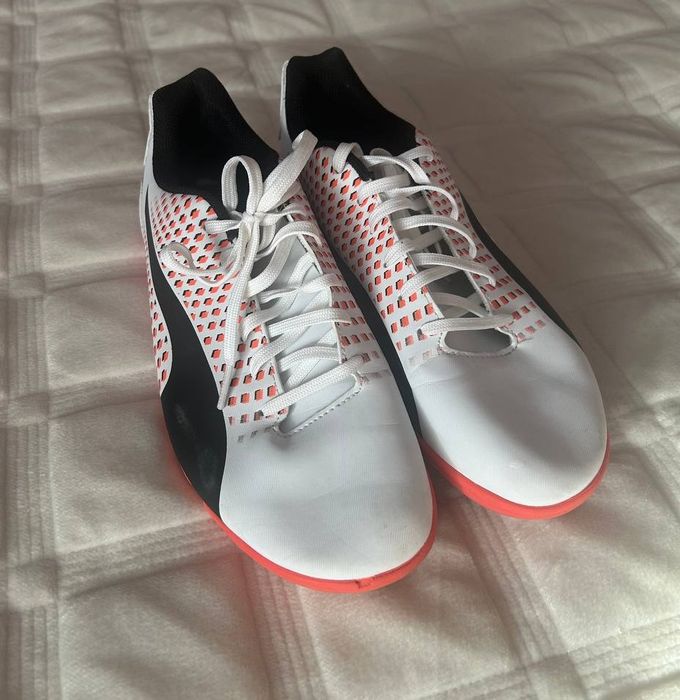 Футзалки Puma .Стан нових.