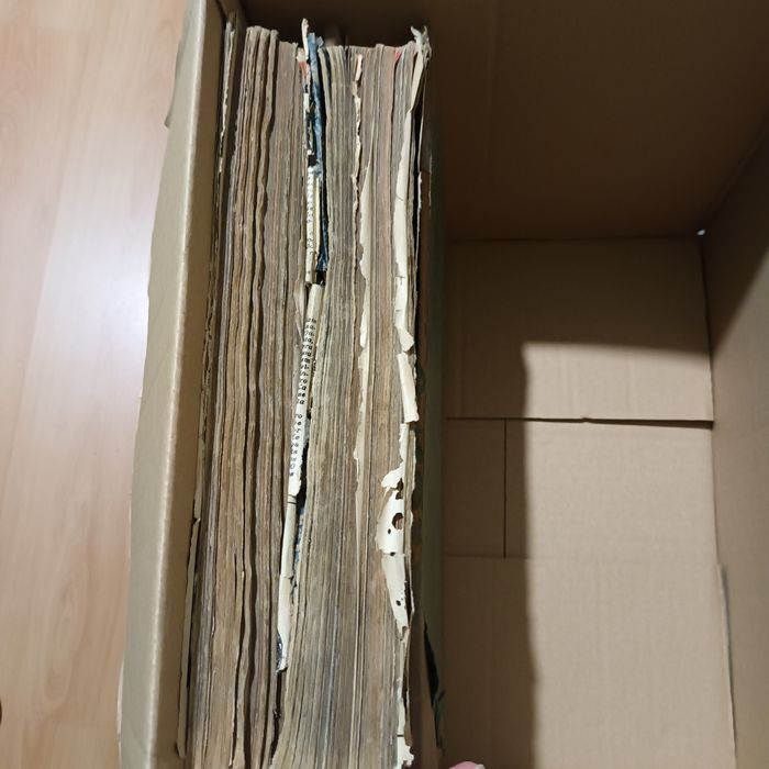 Revistas MUNDO GRÁFICO foram encadernadas mas tem faltas e ou falhas