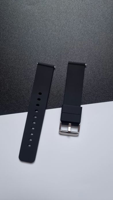 Bransoleta unisex ULLCHRO z gumy ze stalowym zapięciem w kolorze srebr