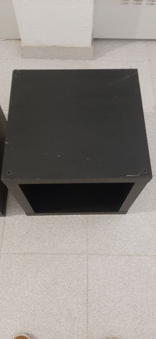 Três movei de aparência cúbica