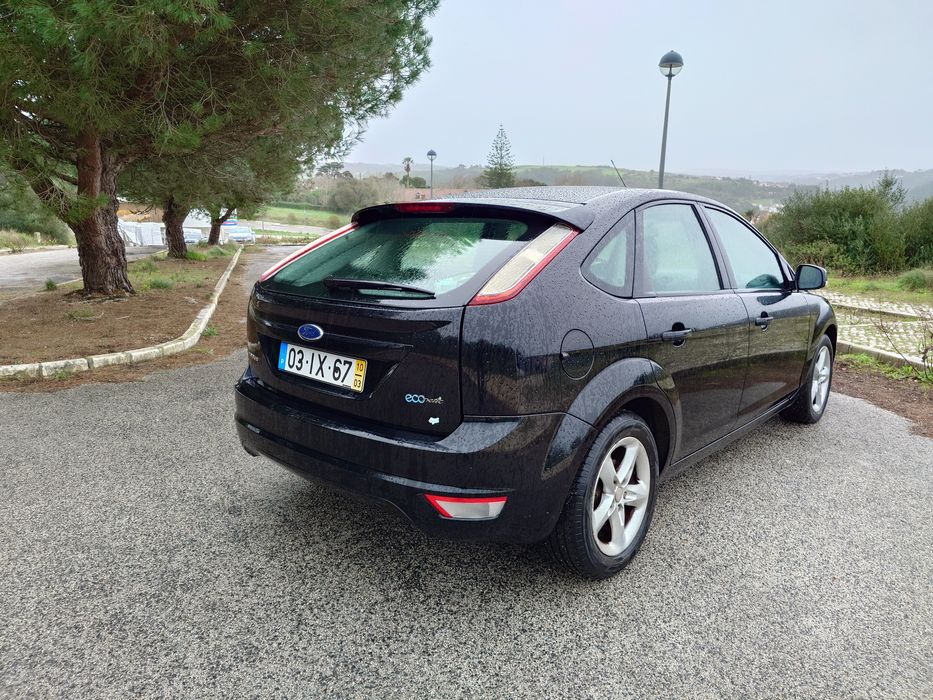 Ford focus 1.6 110cv  2010