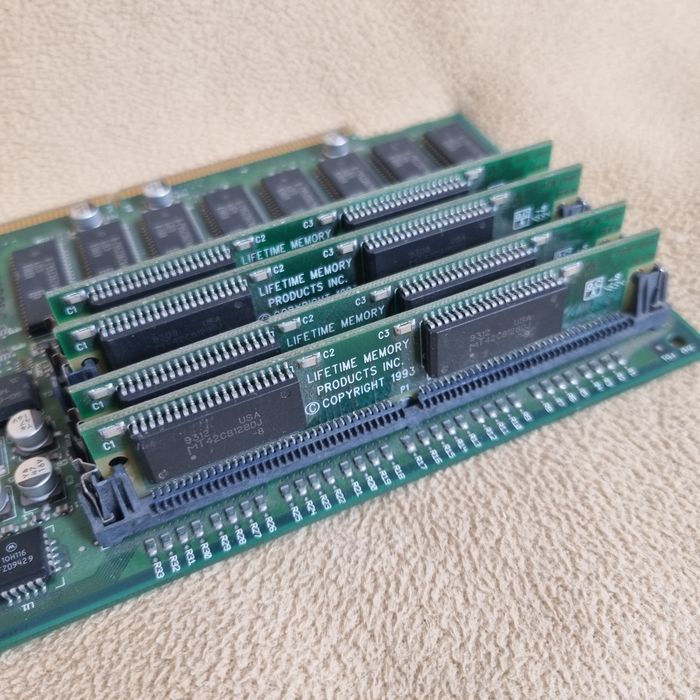 Apple Power Macintosh HPV Video Card 820 - 0522 -A + 4 MB VRAM