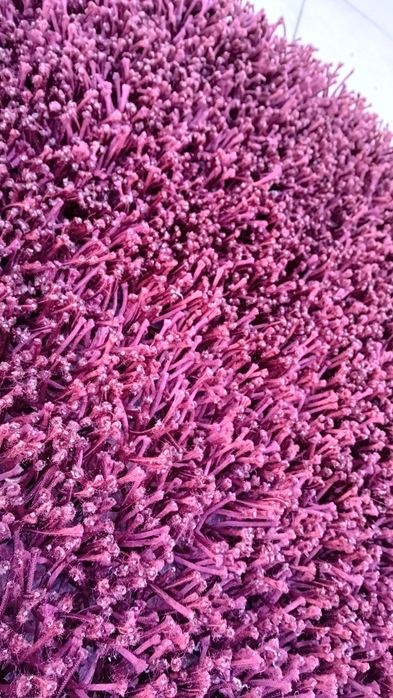 Vendo carpete bordô