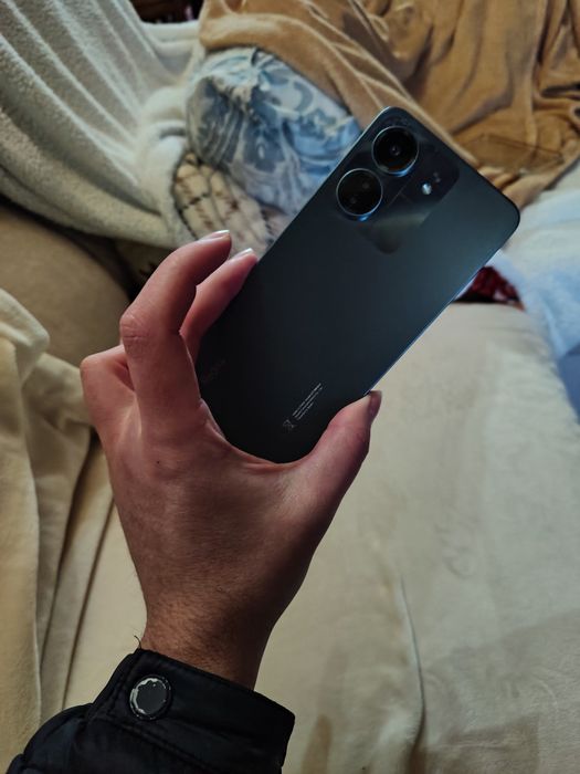 Telemóvel Xiaomi Redmi 13 C (Em Bom Estado)