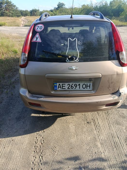 Продам Шевроле Такума