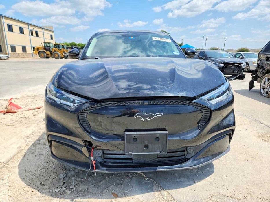 Бампер Ford Mustang E-MAch Розборка Форд Мустанг Е-Мач Емач