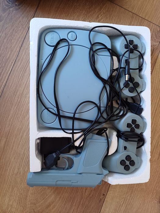 Retro konsola...