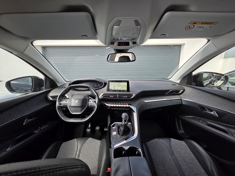 Peugeot 3008 — fotografia 8